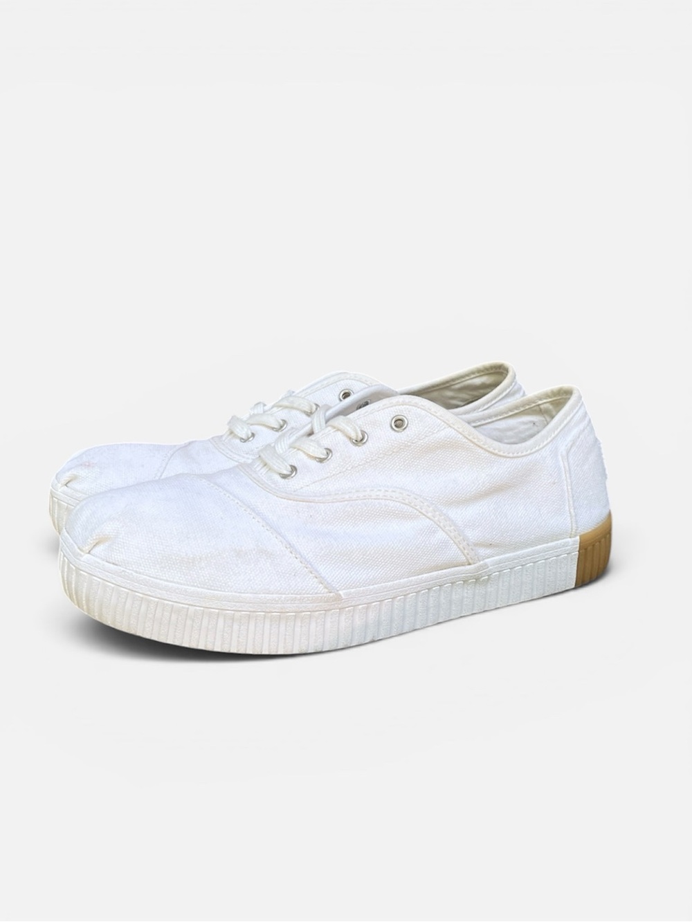 TOMS Cordones Boardwalk Canvas Sneaker in White Women's Size 8 1/2
